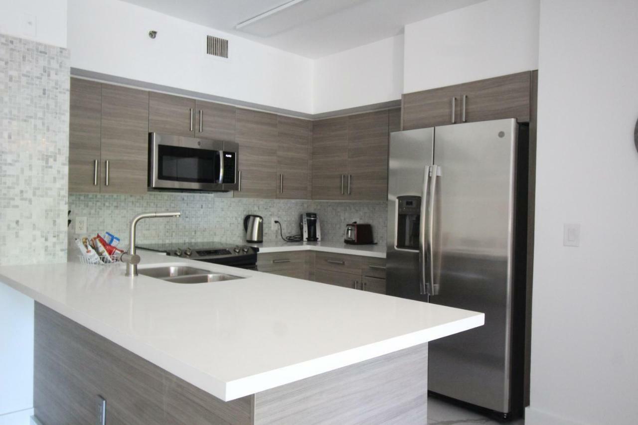 Yacht Club At Aventura 2 Bed 2 Bath Luxurius Cozy Brand New公寓 外观 照片