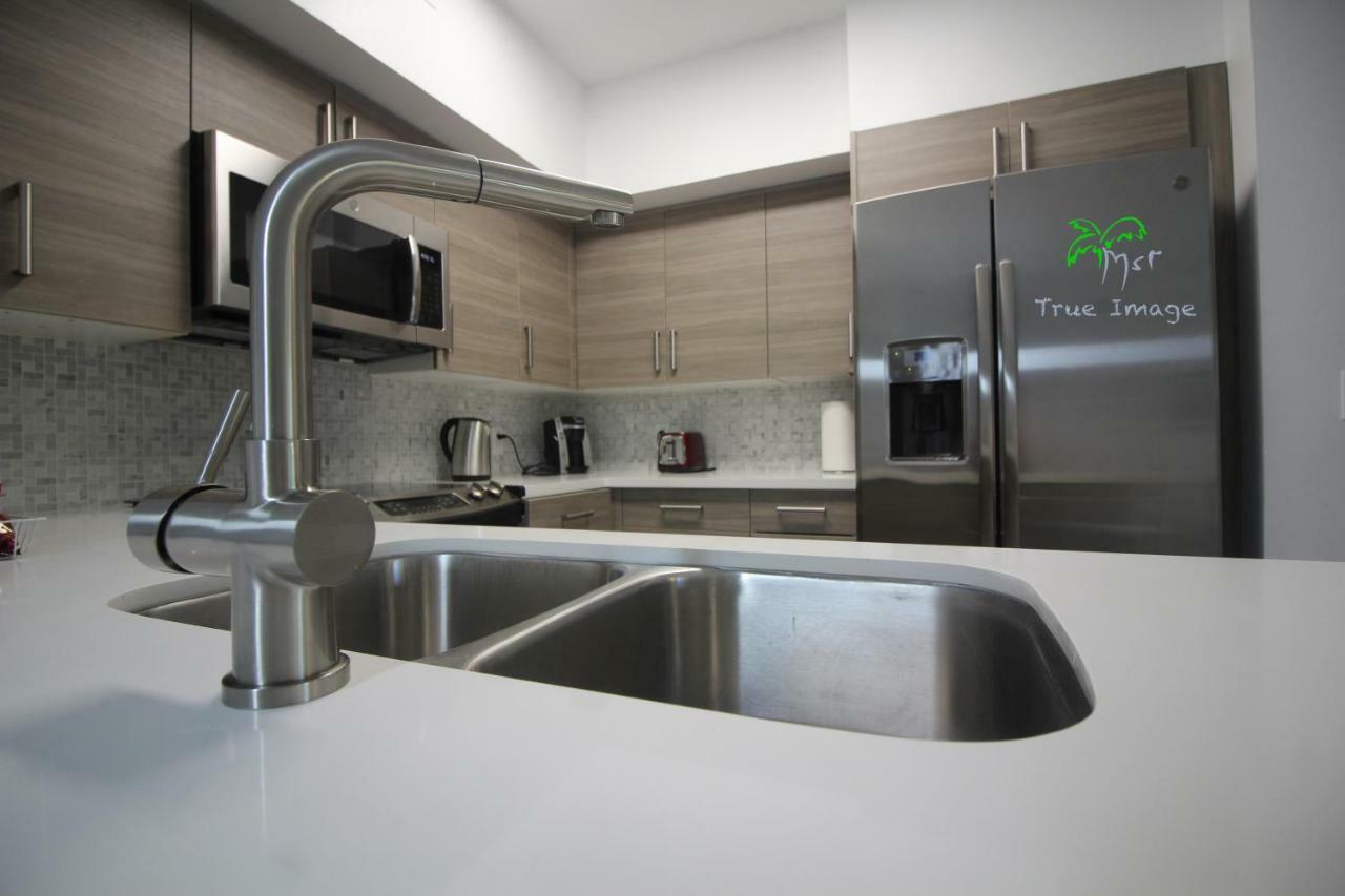 Yacht Club At Aventura 2 Bed 2 Bath Luxurius Cozy Brand New公寓 外观 照片