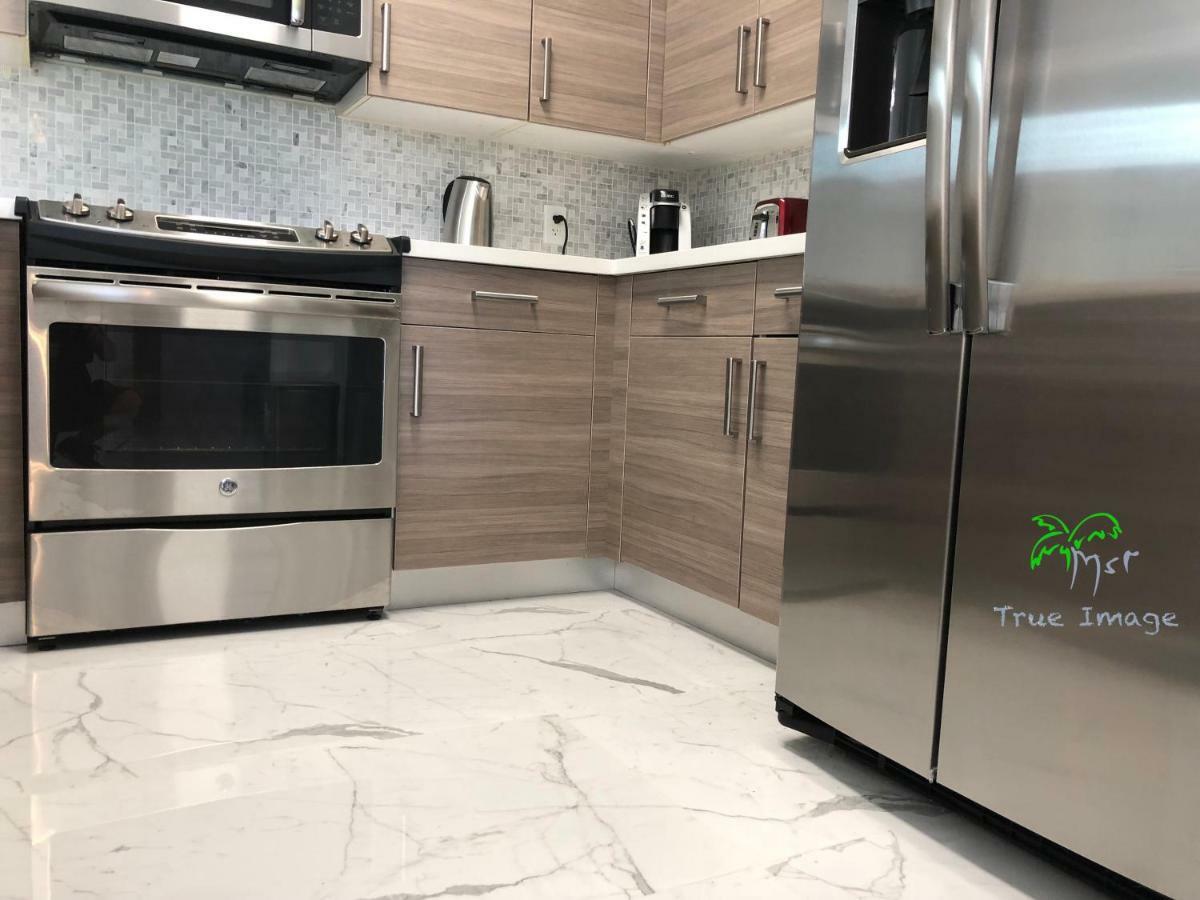 Yacht Club At Aventura 2 Bed 2 Bath Luxurius Cozy Brand New公寓 外观 照片