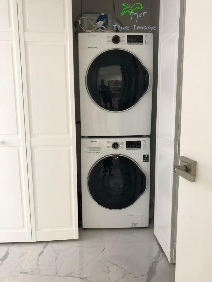 Yacht Club At Aventura 2 Bed 2 Bath Luxurius Cozy Brand New公寓 外观 照片