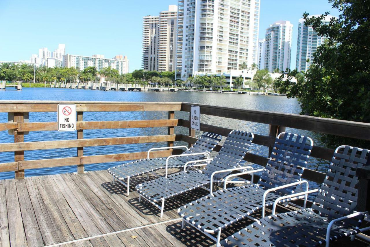 Yacht Club At Aventura 2 Bed 2 Bath Luxurius Cozy Brand New公寓 外观 照片