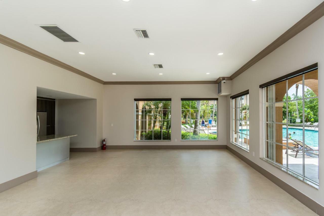 Yacht Club At Aventura 2 Bed 2 Bath Luxurius Cozy Brand New公寓 外观 照片