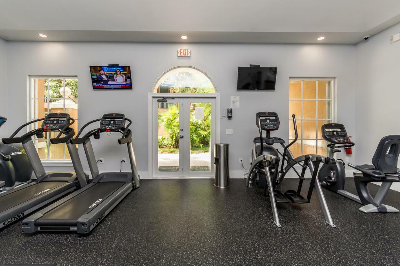 Yacht Club At Aventura 2 Bed 2 Bath Luxurius Cozy Brand New公寓 外观 照片