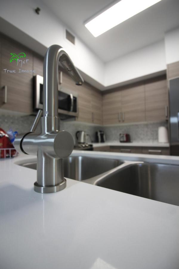 Yacht Club At Aventura 2 Bed 2 Bath Luxurius Cozy Brand New公寓 外观 照片